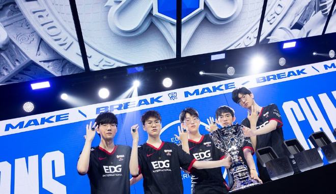 1名选手 1名选手