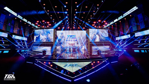 姆斯身上 姆斯身上